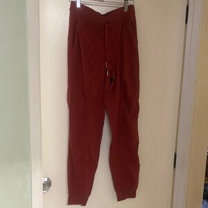 EUC lululemon studio pants size 6